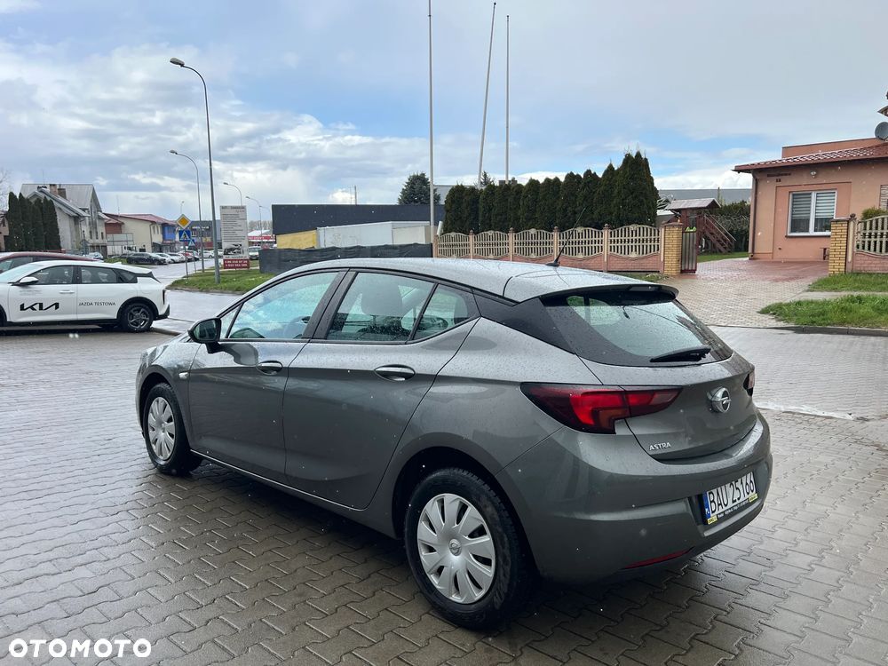 Opel Astra 1.4 Essentia - 12