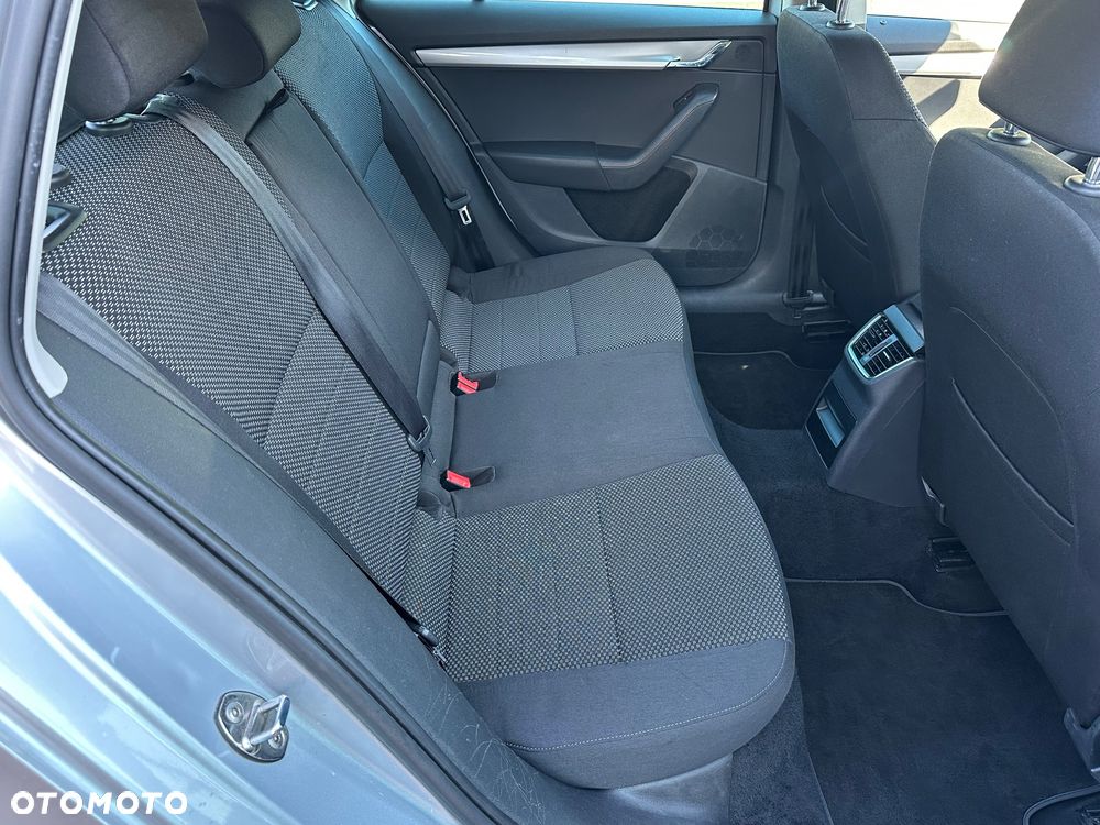 Skoda Octavia 1.2 TSI Green tec Edition - 8
