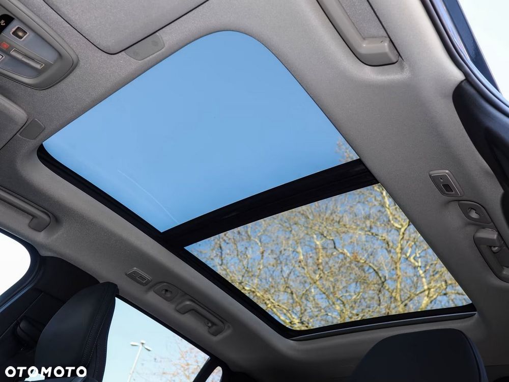 Volvo XC 90 T8 AWD Plus Dark - 4