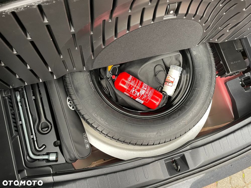 Suzuki Across PLUG-IN HYBRID - 31