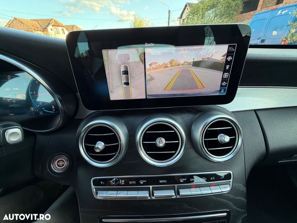 Mercedes-Benz C - 15