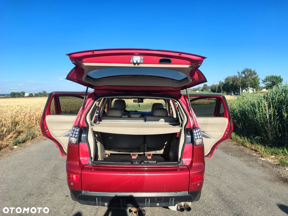 Mitsubishi Outlander 2.2 DID Instyle - 7