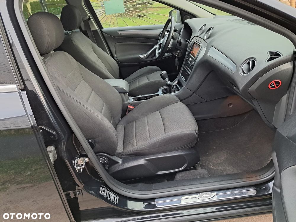 Ford Mondeo 2.0 TDCi Champions Edition - 10