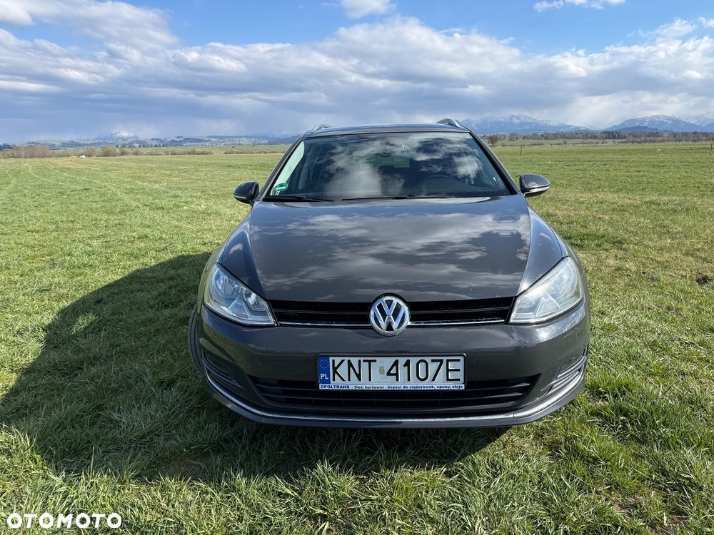 Volkswagen Golf - 5