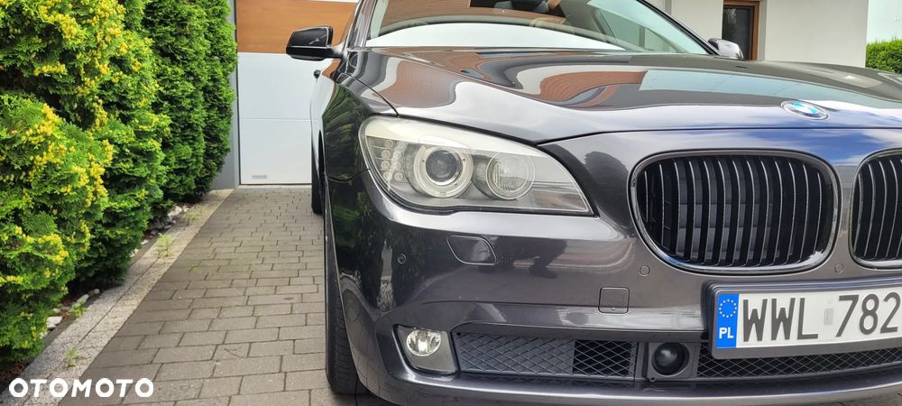 BMW Seria 7 730d Blue Performance - 9