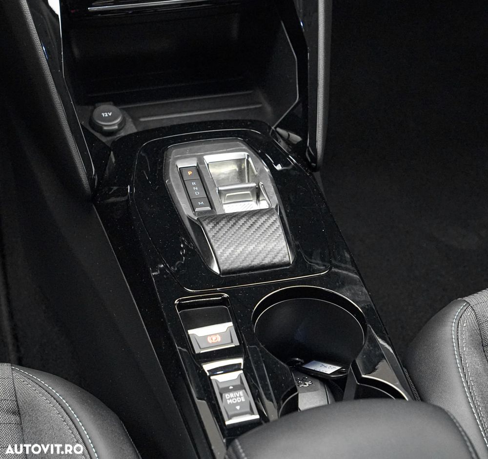 Peugeot 2008 1.2L PureTech 130 S&S EAT8 Allure - 19