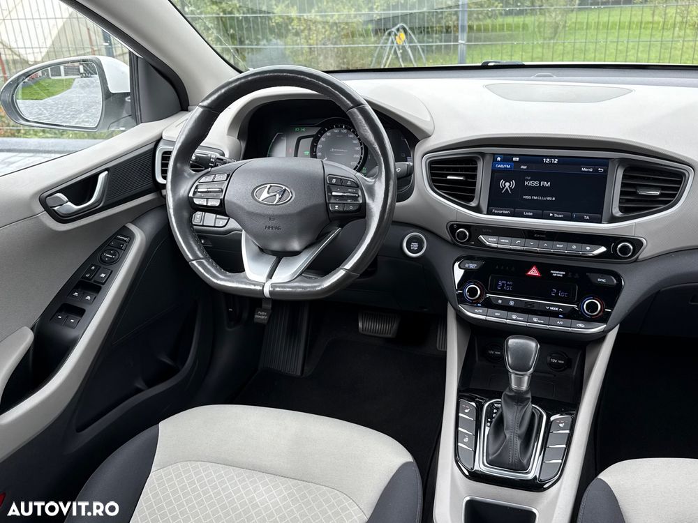 Hyundai IONIQ Hybrid 1.6 GDI Premium - 6