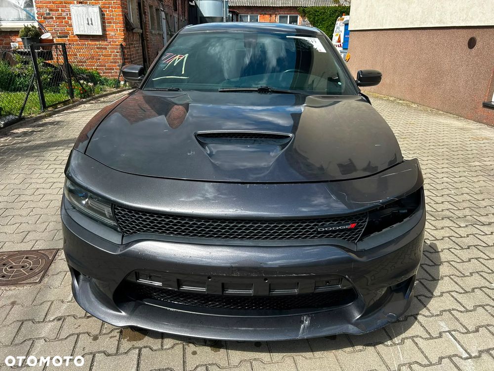 Dodge Charger 5.7 R/T - 2