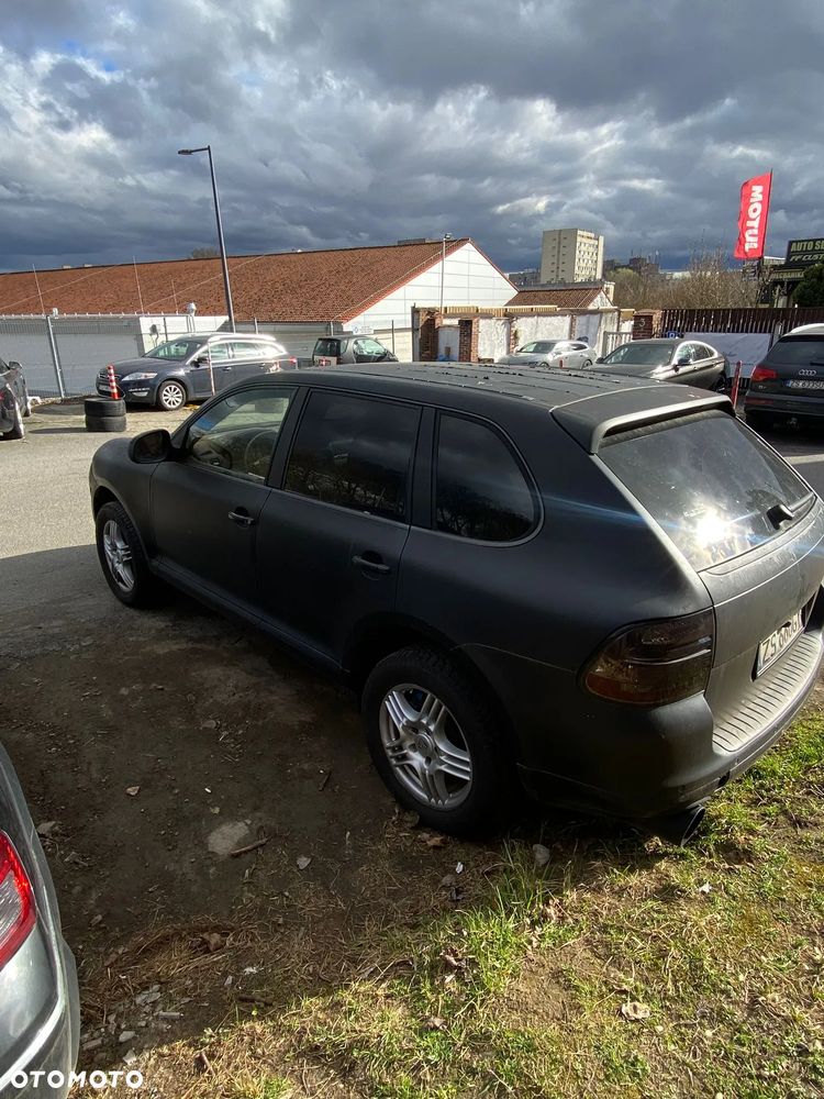 Porsche Cayenne - 11