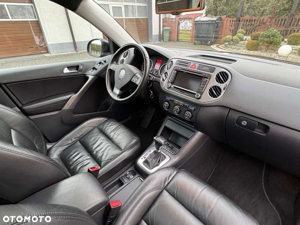 Volkswagen Tiguan - 30