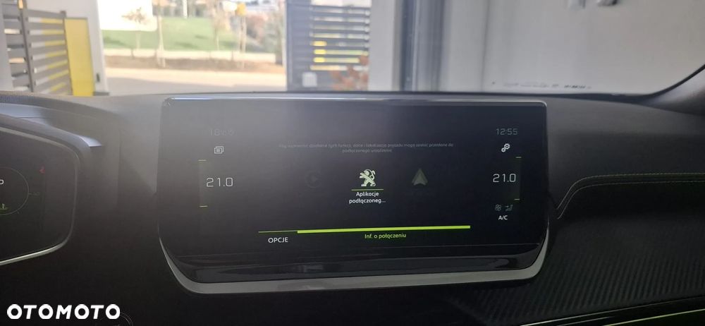 Peugeot 2008 1.2 PureTech GT Line S&S EAT8 - 4