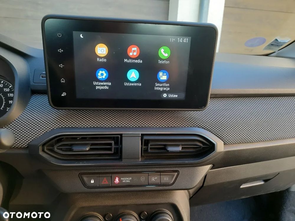 Dacia Sandero 1.0 TCe Laureate S&S - 27