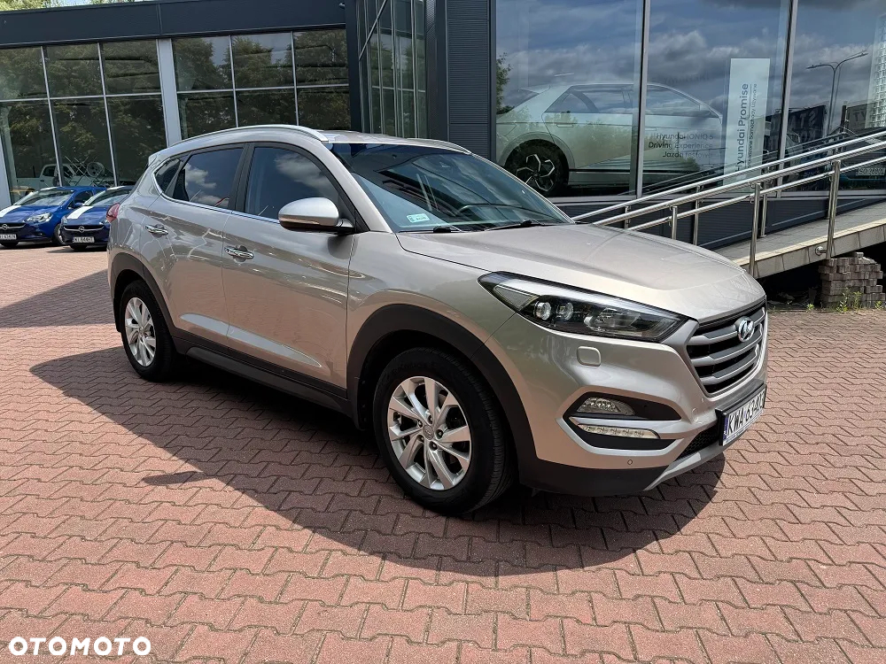 Hyundai Tucson 2.0 CRDi 4WD Style - 7