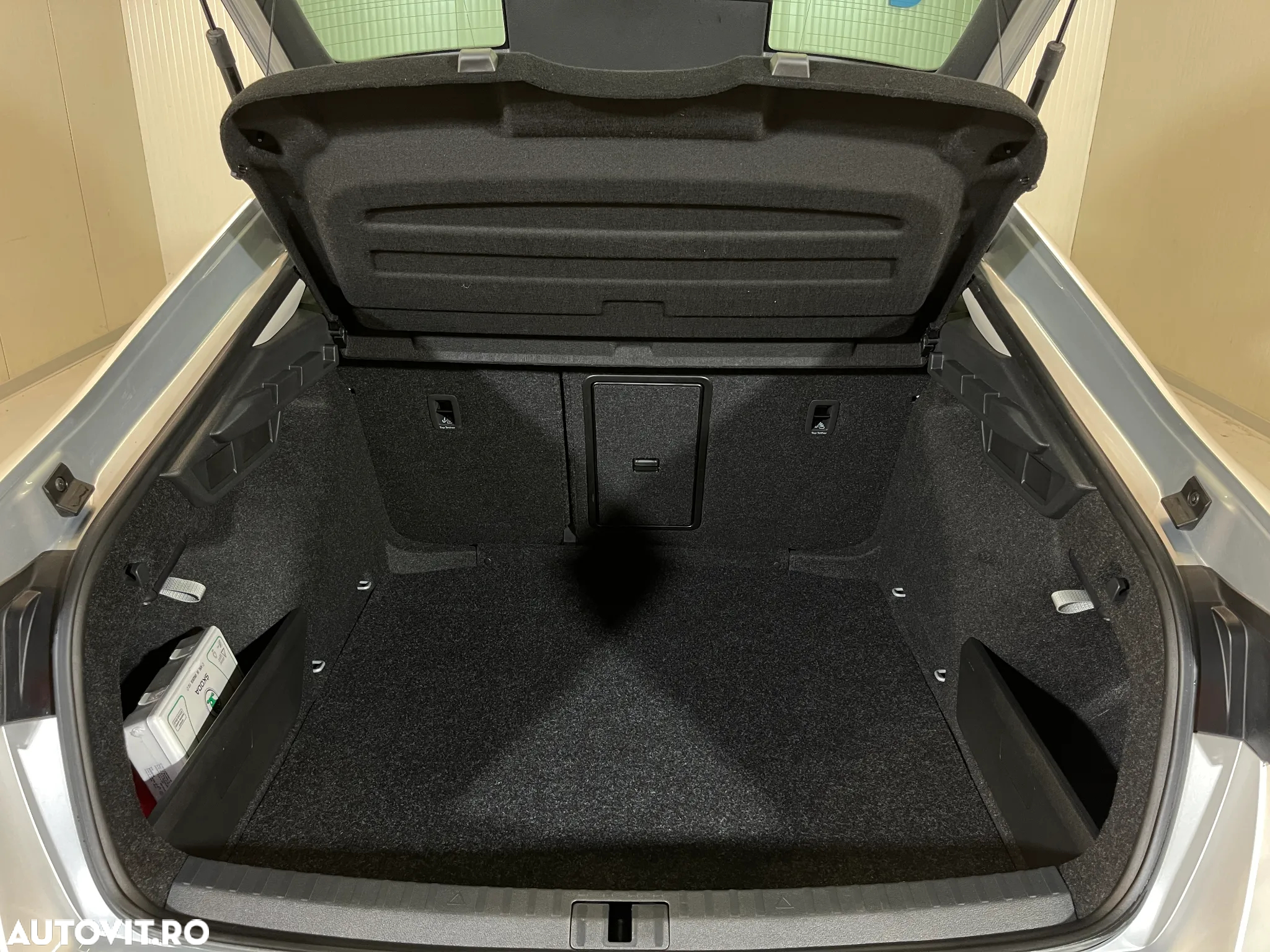 Skoda Octavia 2.0 TDI DSG Style - 11