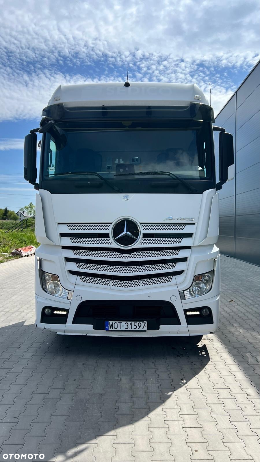 Mercedes-Benz Actros 1845 Standard - 2