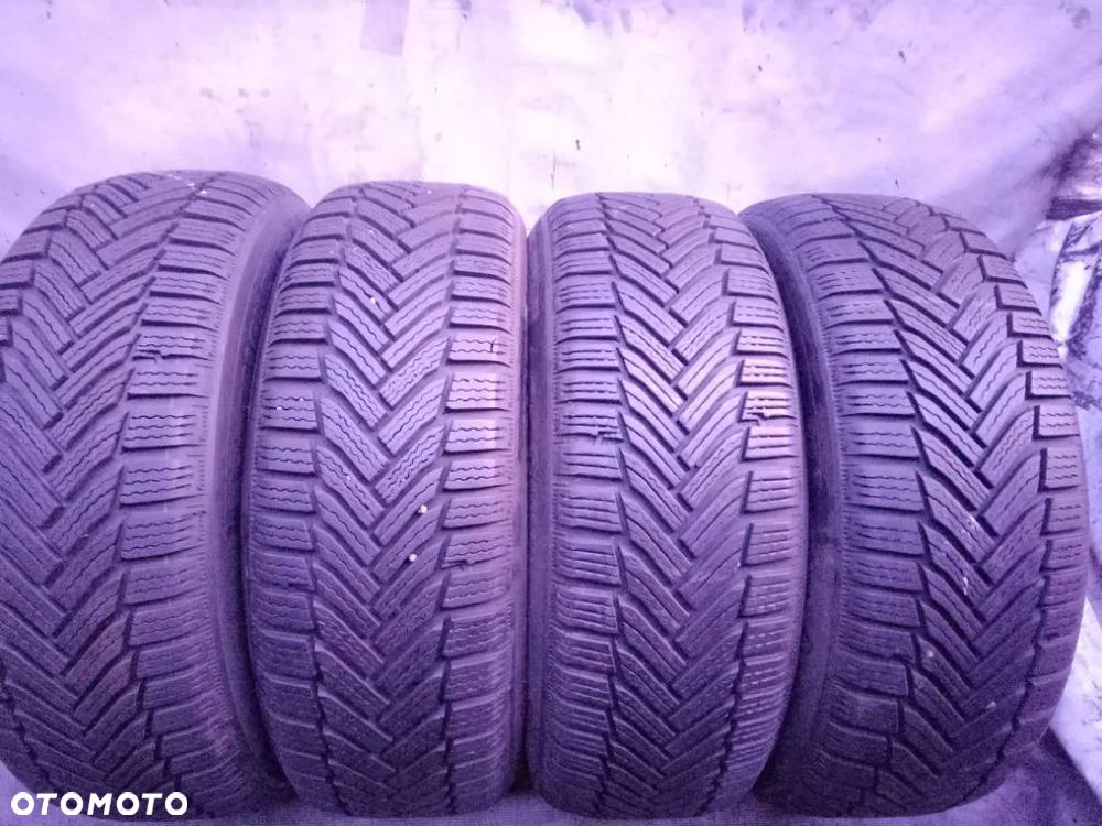 Michelin Alpin 6 205/60 R16 92H 2024 7-7.5mm - 1
