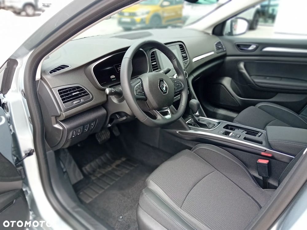 Renault Megane 1.3 TCe Techno EDC - 13