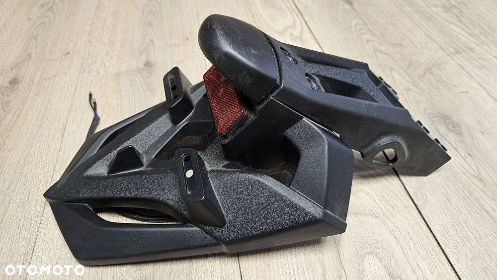 Uchwyt tablicy podświetlanie Yamaha T-Max 530 BC3-21629 - 6