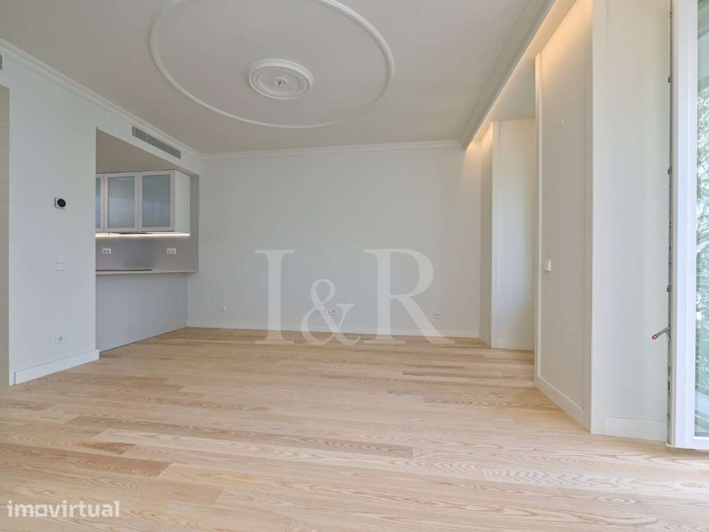 Apartamento T2 com varandas, junto ao Marquês Pombal, Lisboa - Grande imagem: 5/37