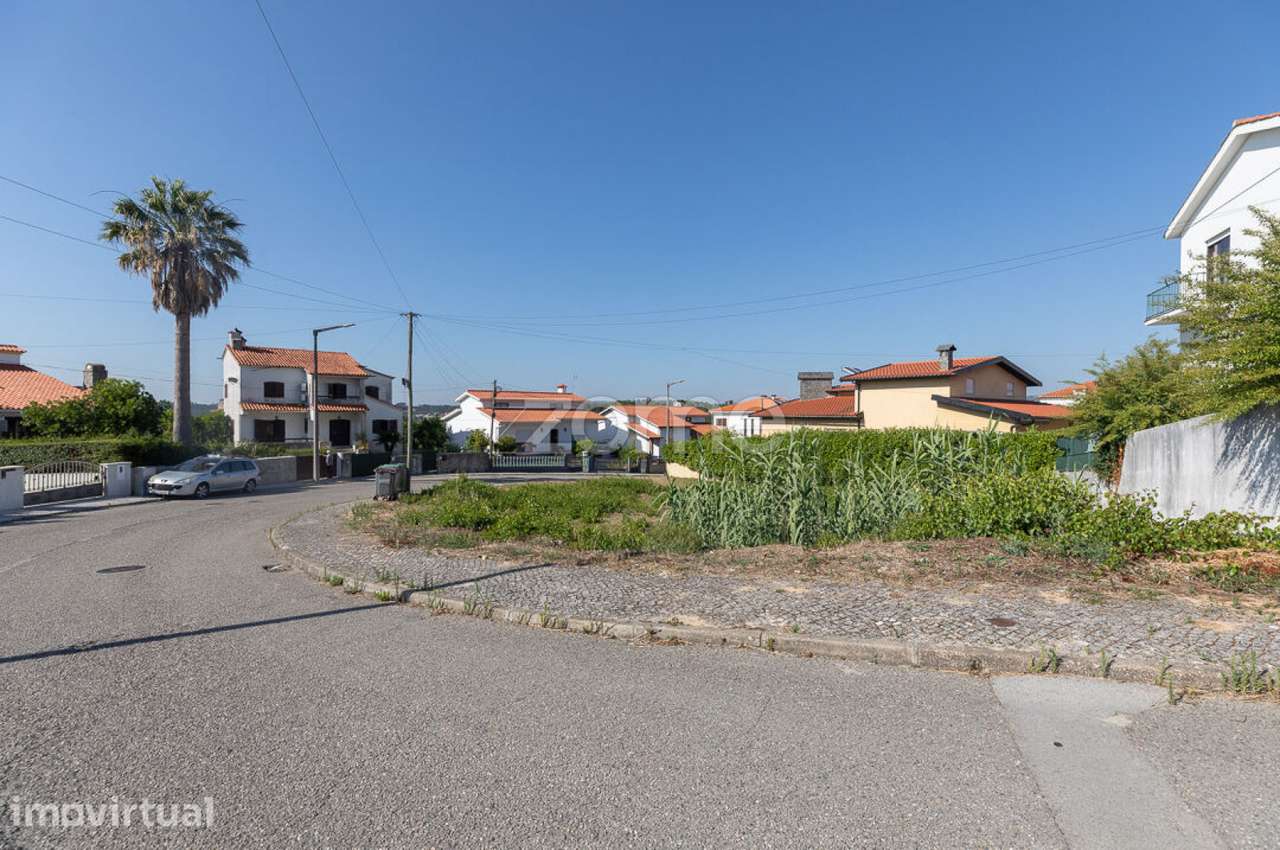 Terreno Urbano para Construção | Quinta da Nogueira – Condeixa-a-No... - Grande imagem: 4/21