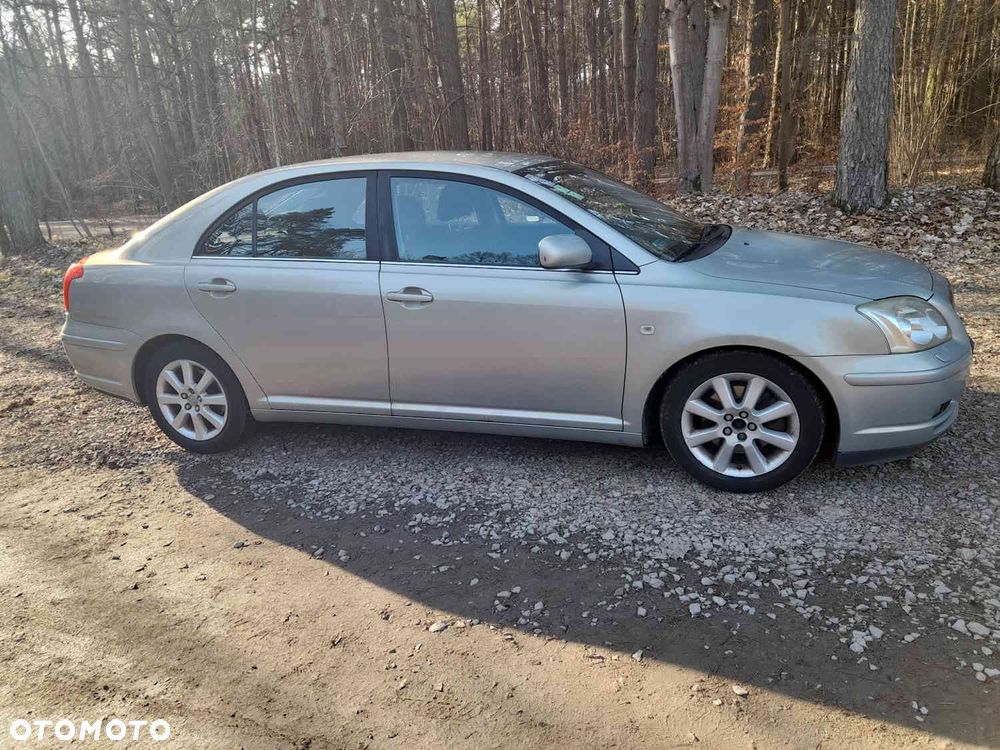 Toyota Avensis 2.0 VVT-i Sol plus - 9