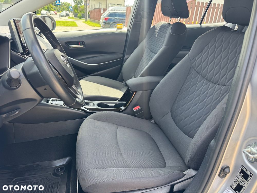 Toyota Corolla 1.5 Comfort - 22