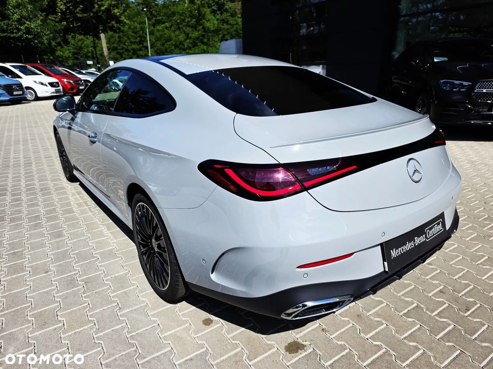 Mercedes-Benz CLE 300 mHEV 4-Matic AMG Line - 8