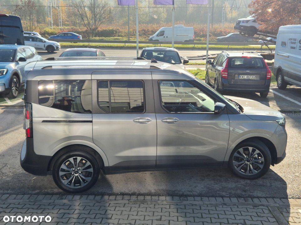 Ford Tourneo Courier - 7