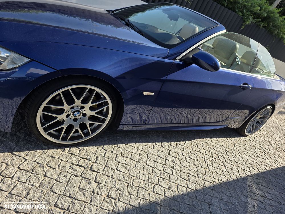 BMW 320 i Cabrio Auto - 2