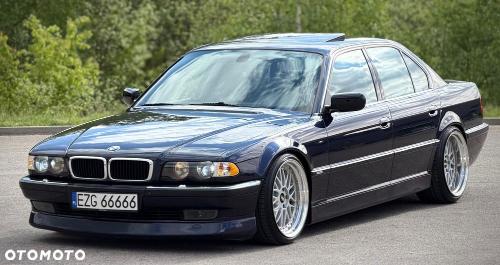BMW Seria 7 - 1