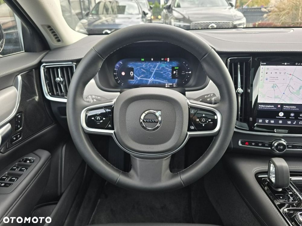 Volvo V90 - 13