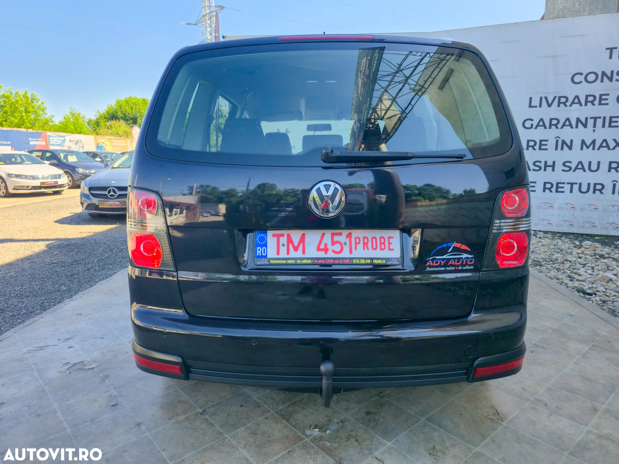 Volkswagen Touran 2.0 TDI Comfortline - 7