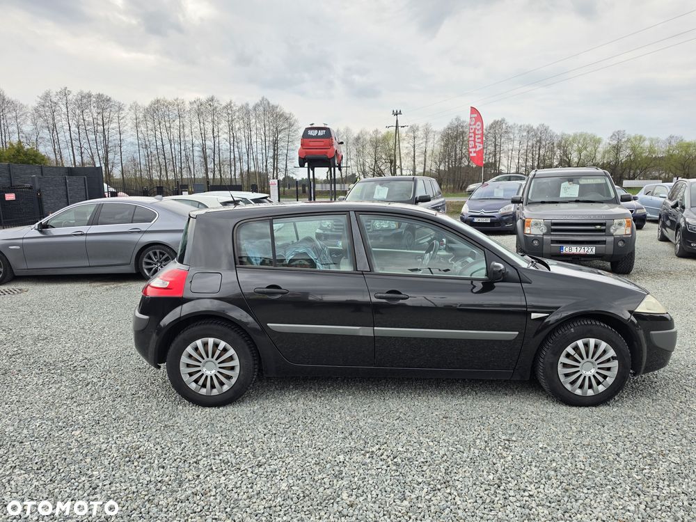 Renault Megane - 5