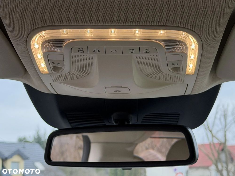 Mercedes-Benz Klasa V 250 d 4-Matic Avantgarde 9G-Tronic (d³ugi) - 20