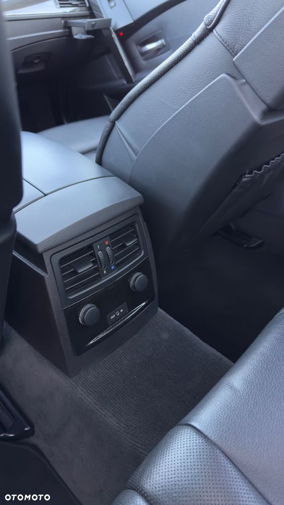 BMW Seria 5 - 28