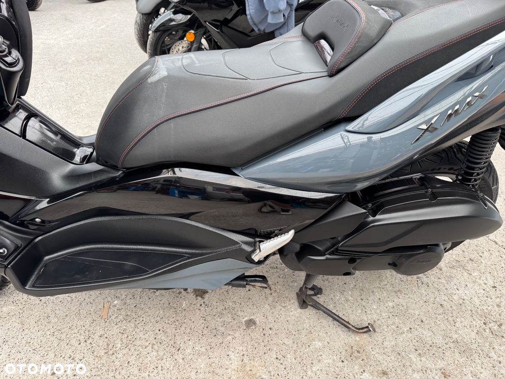 Yamaha X-max - 22