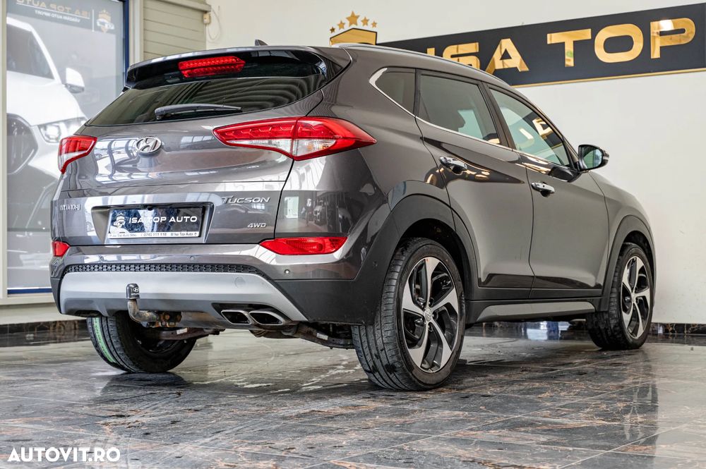 Hyundai Tucson 2.0 CRDI 4WD Automatik Premium - 30