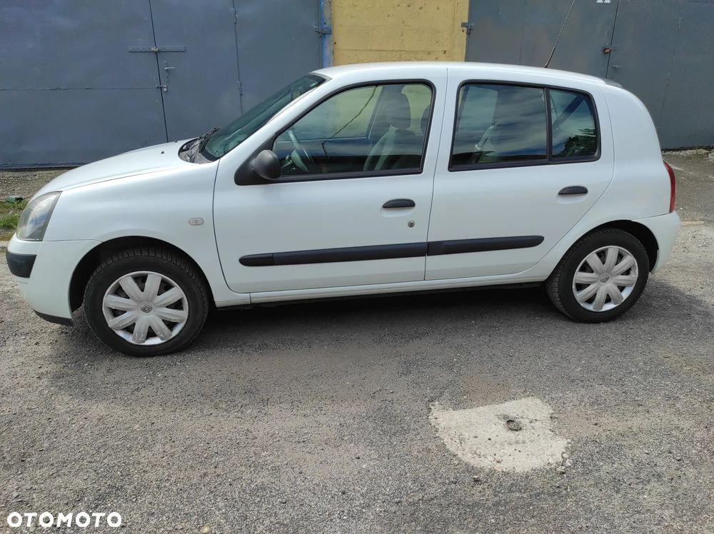 Renault Clio 1.2 Access - 8