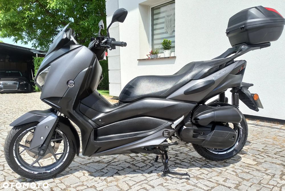 Yamaha X-max - 3