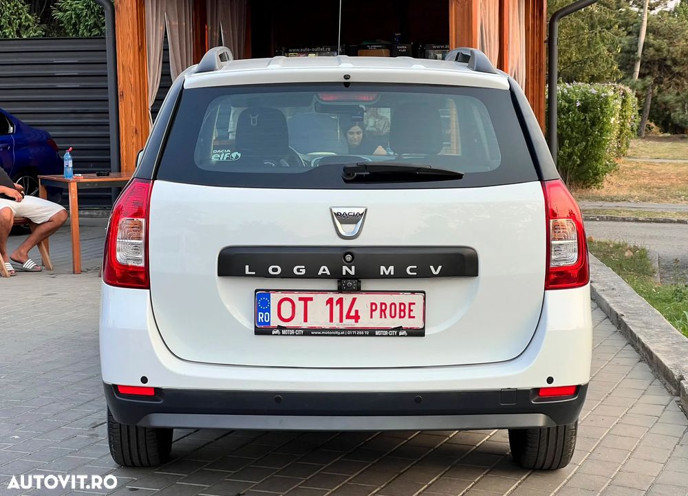 Dacia Logan 1.2 16V Laureate - 9