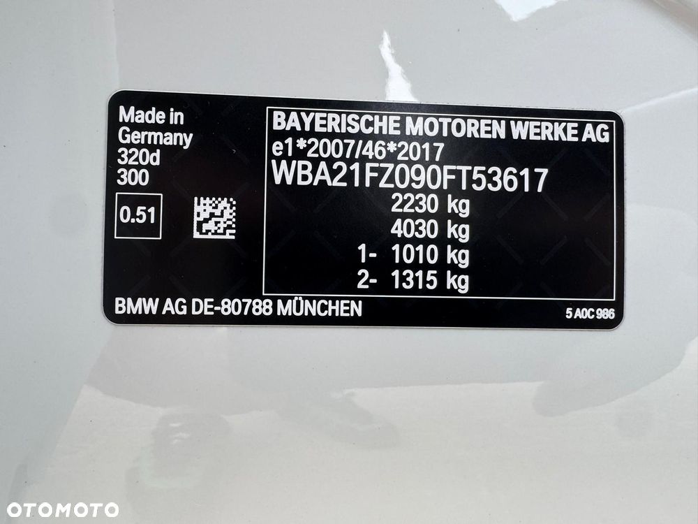 BMW Seria 3 320d M Sport Shadow sport - 32