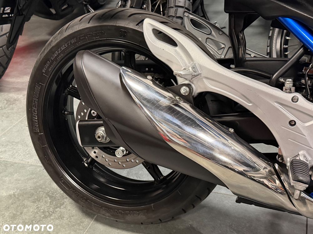 Suzuki Gladius - 15