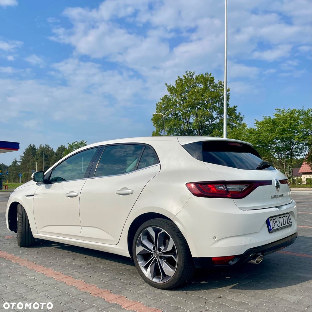 Renault Megane TCe 140 GPF BOSE EDITION - 17