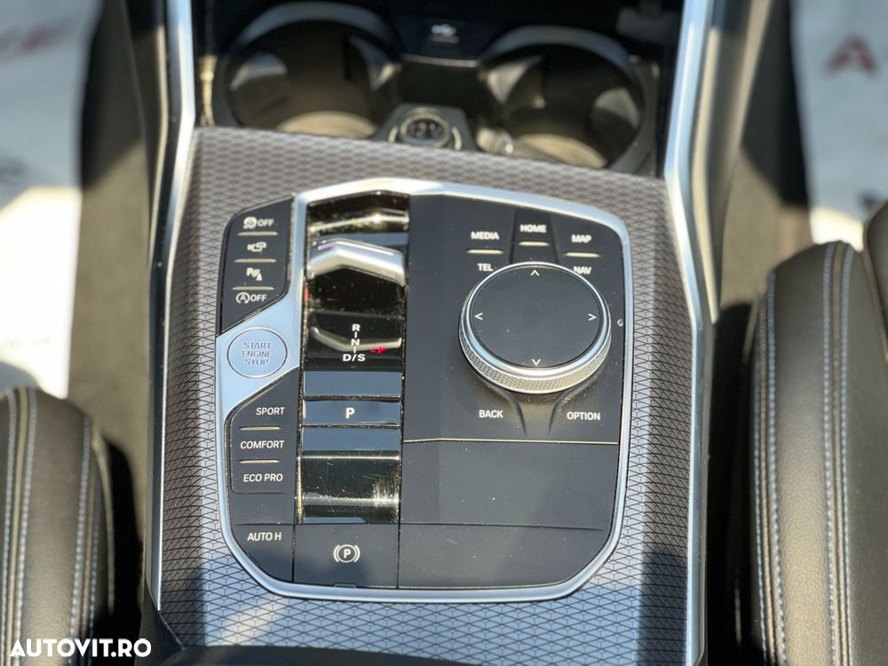 BMW Seria 3 320i xDrive AT - 21