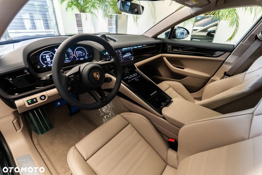 Porsche Panamera 4S E-Hybrid - 8