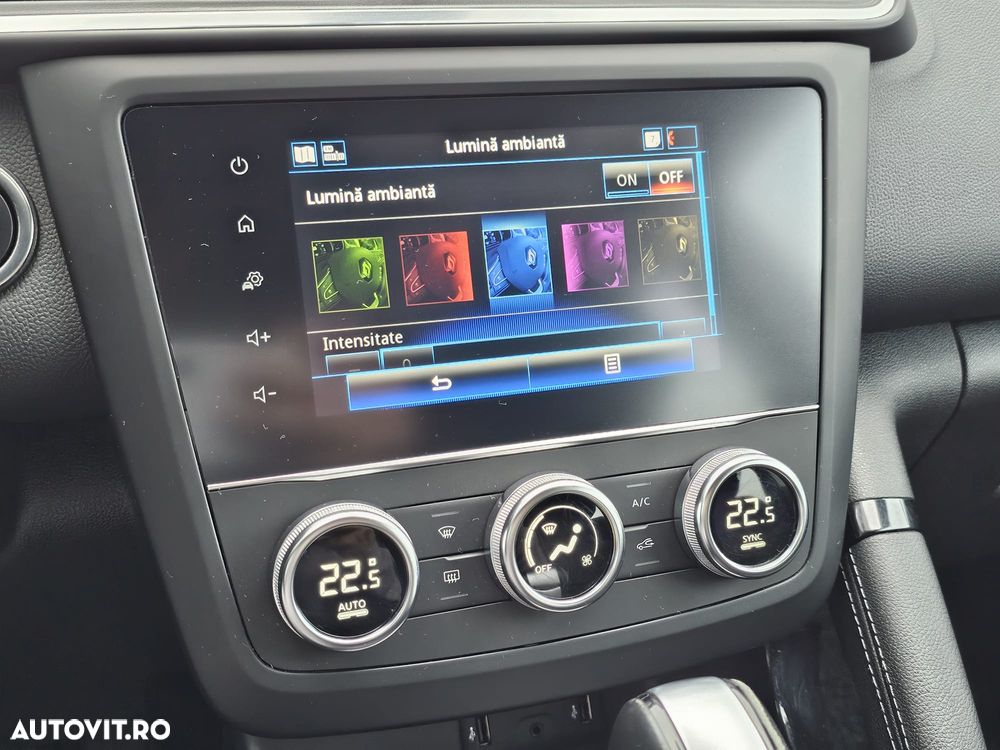 Renault Kadjar BLUE dCi EDC Zen - 24