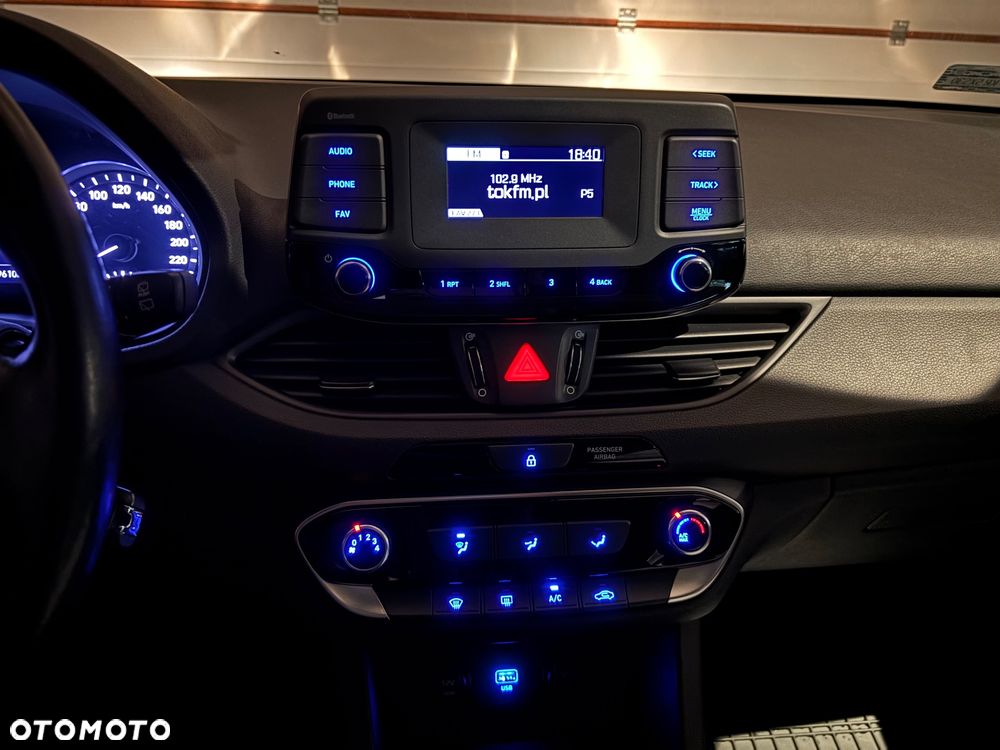 Hyundai i30 1.5 DPI Modern - 31