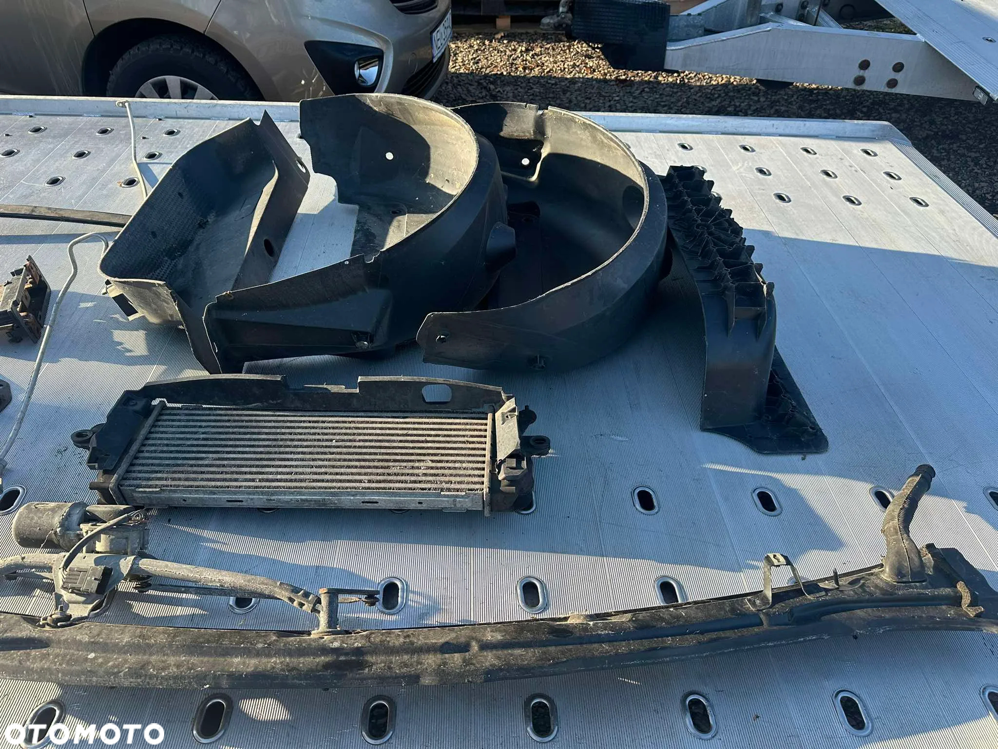 Alternator Stelaż Deski Nagrzewnica Nadkola Panel Klimatyzacji Rurka Sterownik Silnika Intercooler Podszybie Silnik Wycieraczek - 5