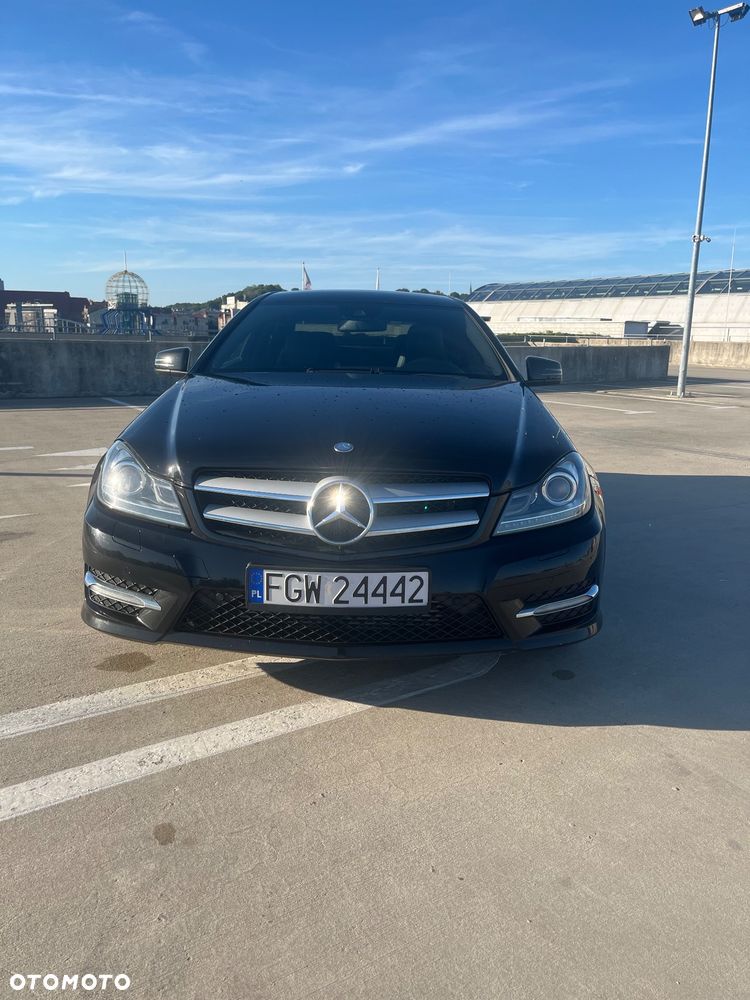 Mercedes-Benz Klasa C 250 7G-TRONIC Edition - 12
