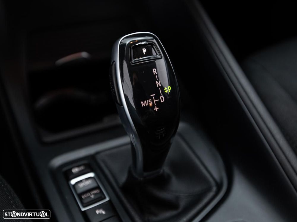 BMW X1 16 d sDrive Auto - 22